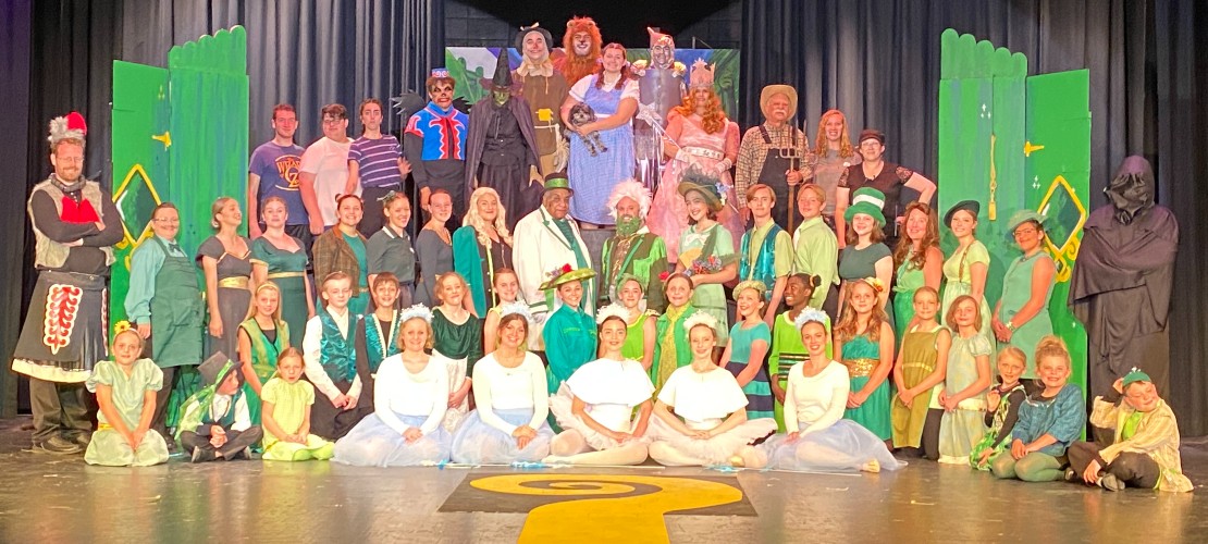 Wizard of Oz 2021 cast